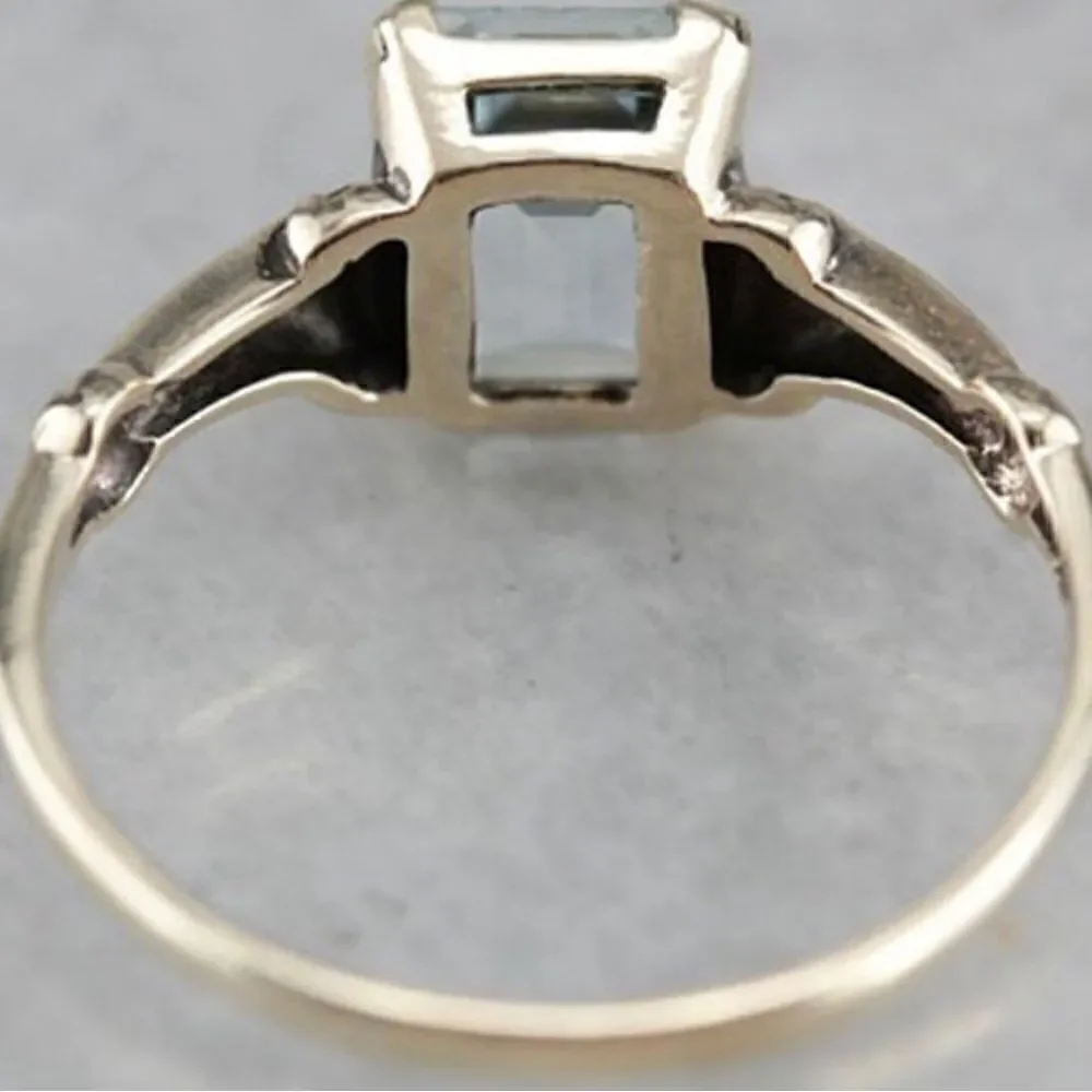 🩵 Antique stunning light blue sparkling ring 🩵